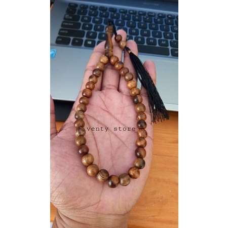 tasbih gaharu 8 mm tasbih gaharu 33 butir tasbih gaharu asli tasbih kayu gaharu wangi