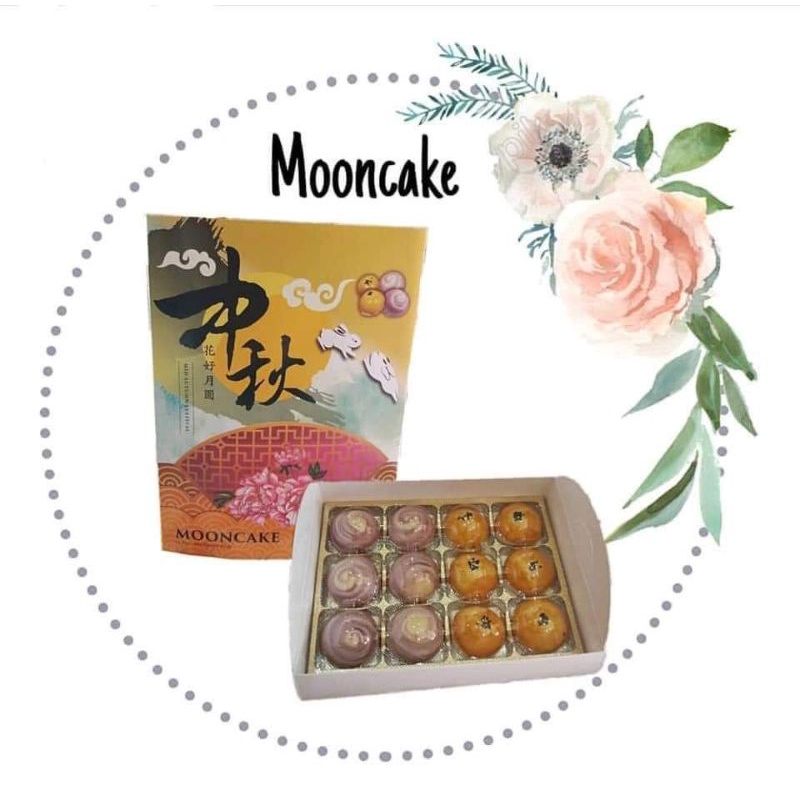 

moon cake dgn varian rasa taro/kuning telor/mix