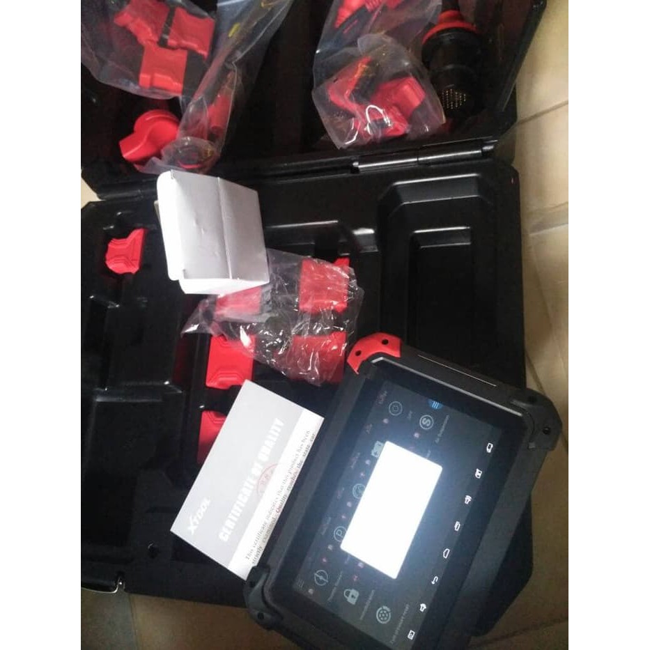 scanner mobil profesional xtool ez400 pro