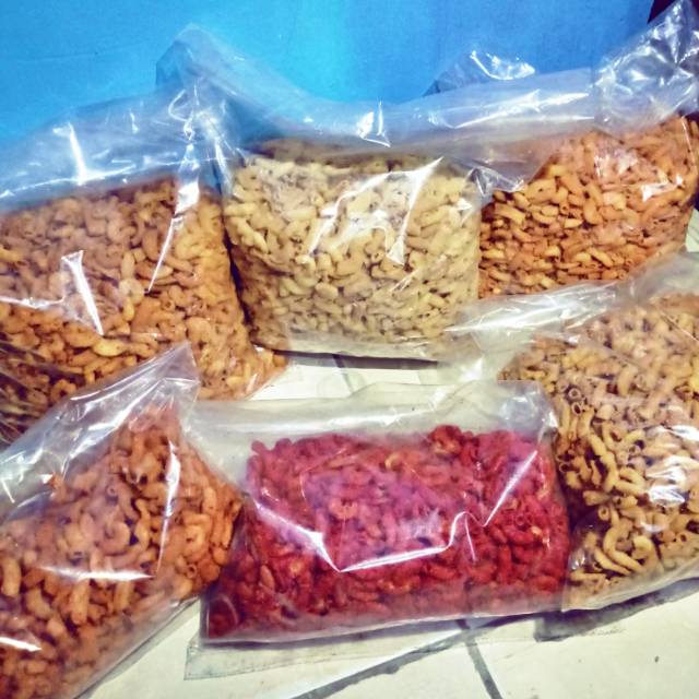 

FTS SNACK Makaroni Kiloan