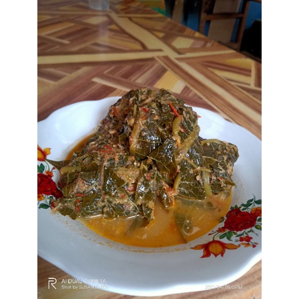

Sayur buntil