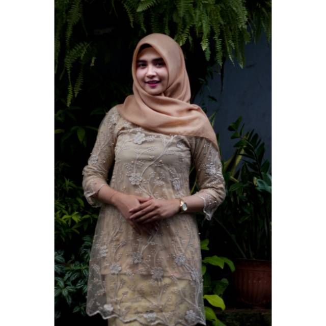 Set baju kurung Naumi mocca