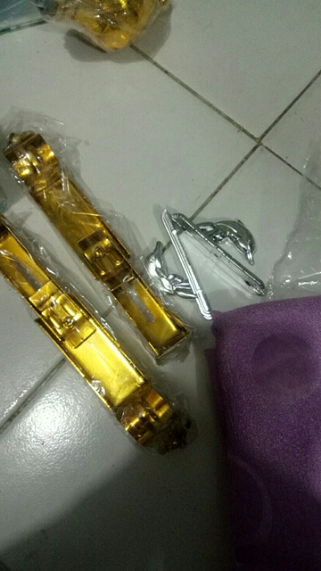 Hook Dudukan Tali/gorden