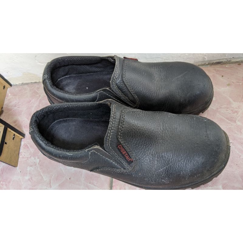 cetah sepatu safety