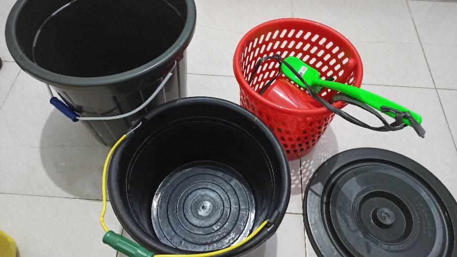 Ember Karet Tebal Anti Pecah 10 Liter