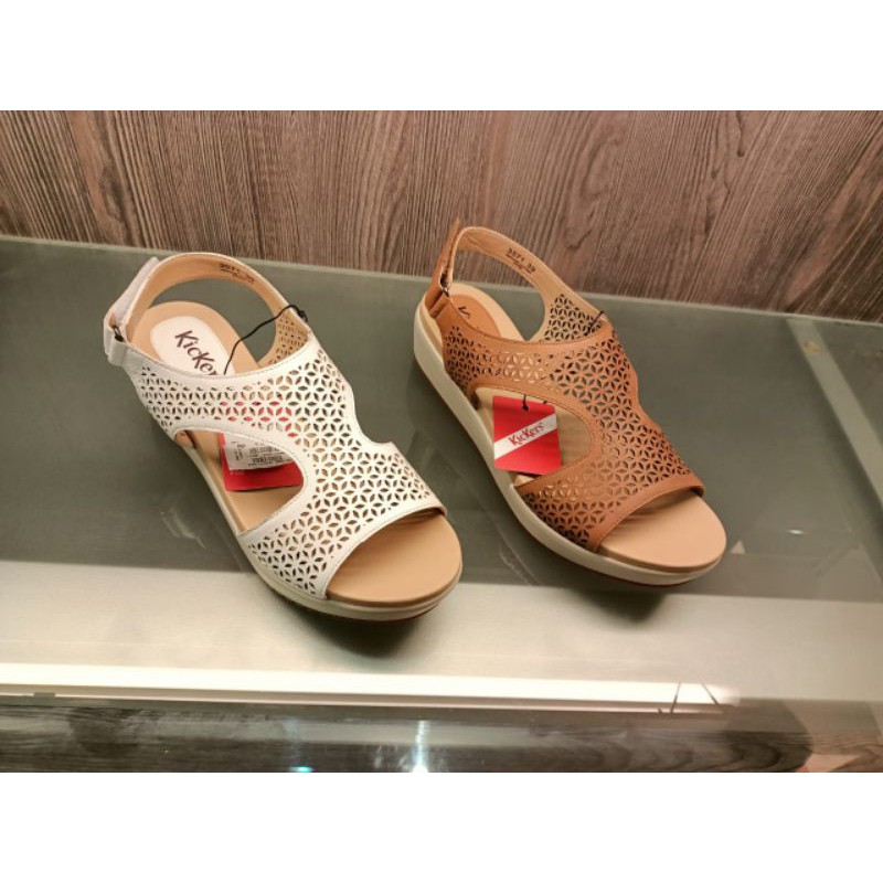 SANDAL WANITA KICKERS ORI