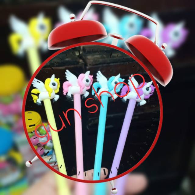 

Pulpen karakter KUDA PONY TERBANG