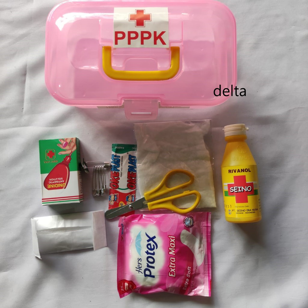 Kotak obat P3K mobil  box plastik warna