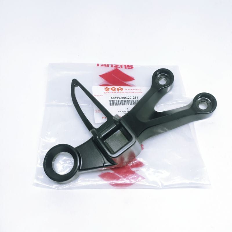 GANTUNGAN FOOT STEP BELAKANG KANAN SATRIA FU 150 ORIGINAL SGP