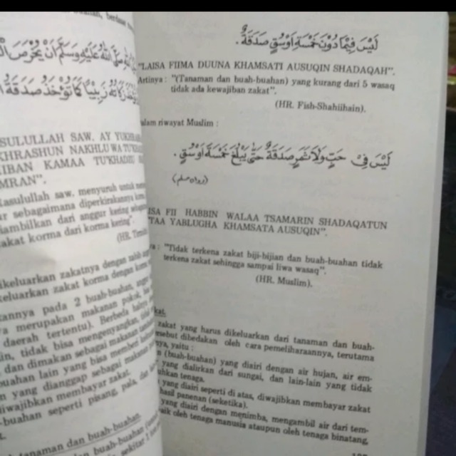 Terjemahan khulashah Kifayatul Akhyar kertas koran