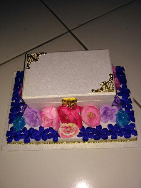 Kotak Perhiasan/box Hantaran