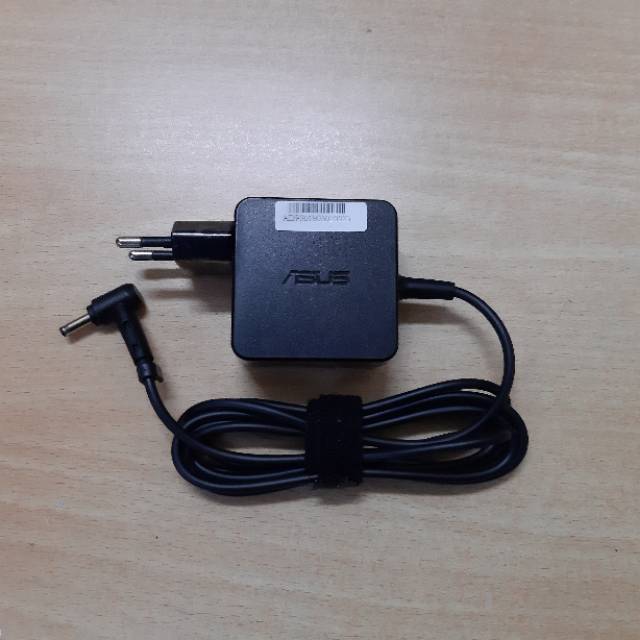 Charger Adaptor Original Notebook Asus X453 X453M X453MA X453S 19V-1.75A