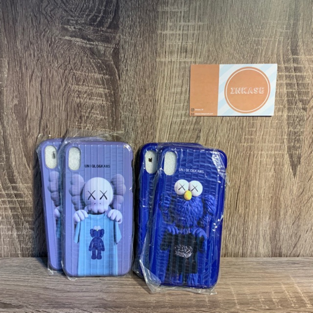 Koper Case iPhone X/s Max (Kaws & Uniqlo)