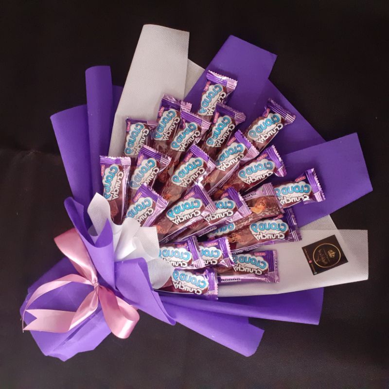 

Buket Snack SP Wisuda Bucket Ulang Tahun REAL PICT ! Hampers & Paket Bingkisan Hadiah Buket Jajan (Made by order)