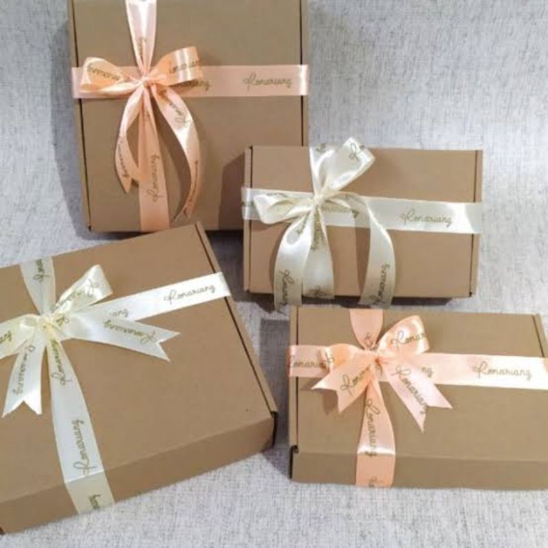 

box hampers / dus hampers