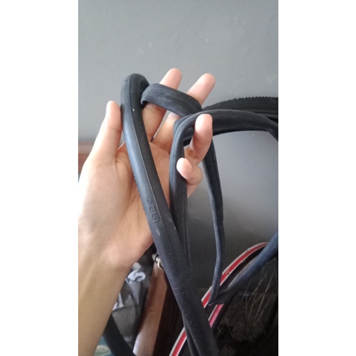 Ban Dalam 700 x 19 / 23c Sepeda Fixie Roadbike. FV &amp; AV. DELI TIRE