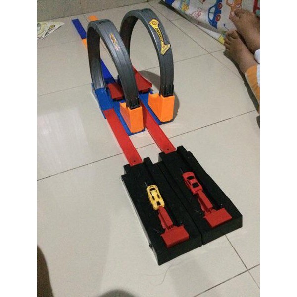 Hotwheels Track Halilintar 2 Jalur dan 3 jalur Track Hot Wheels Car / 3 LAYER SLIDING TRACK PARKIRAN