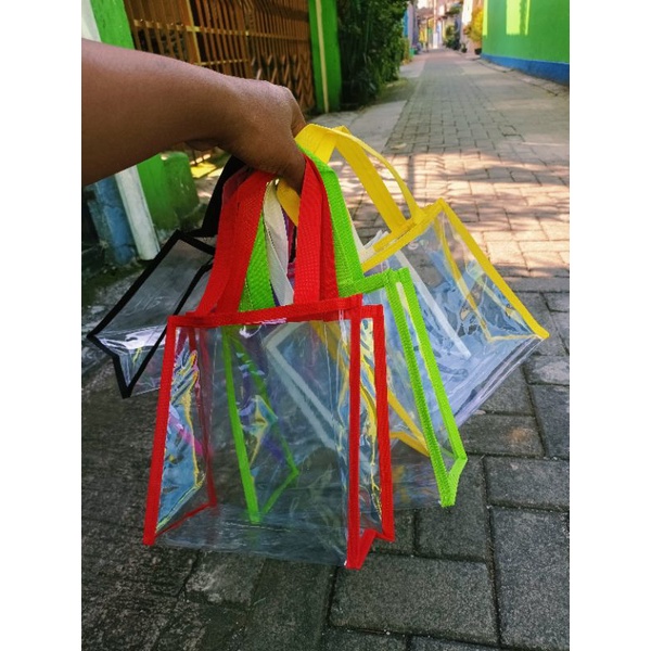 

Tas Mika Ulang Tahun / tas mika tebal / (banyak pilihan warna) FULL S LIS WARNA "READY STOK