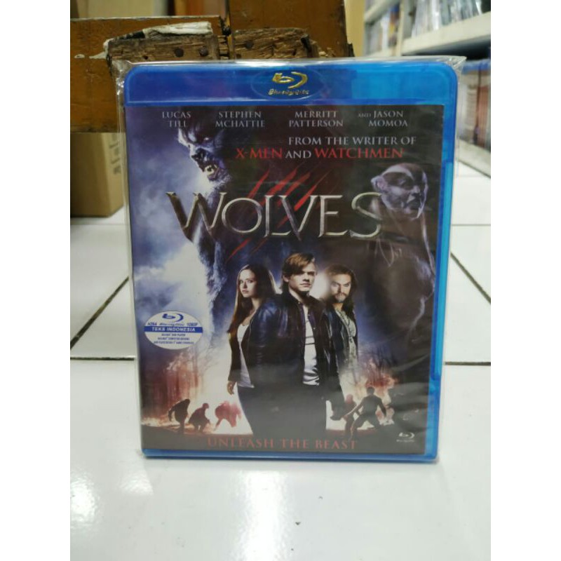 WOLVES
