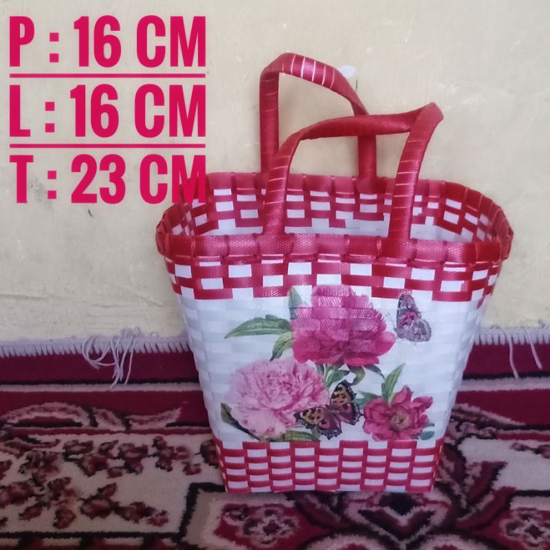 tas anyaman / tas parcel lebaran / hajatan