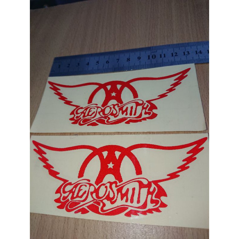 

Sticker cutting - Aerosmith