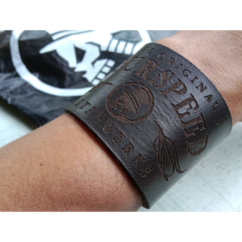 Fourspeed wristband original
