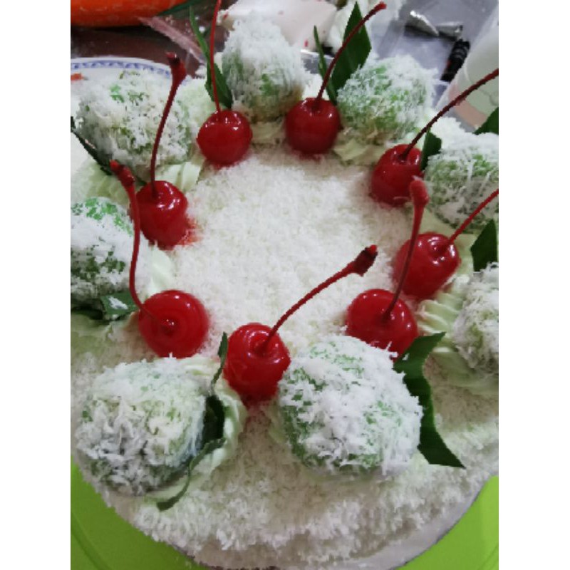

KLEPON CAKE