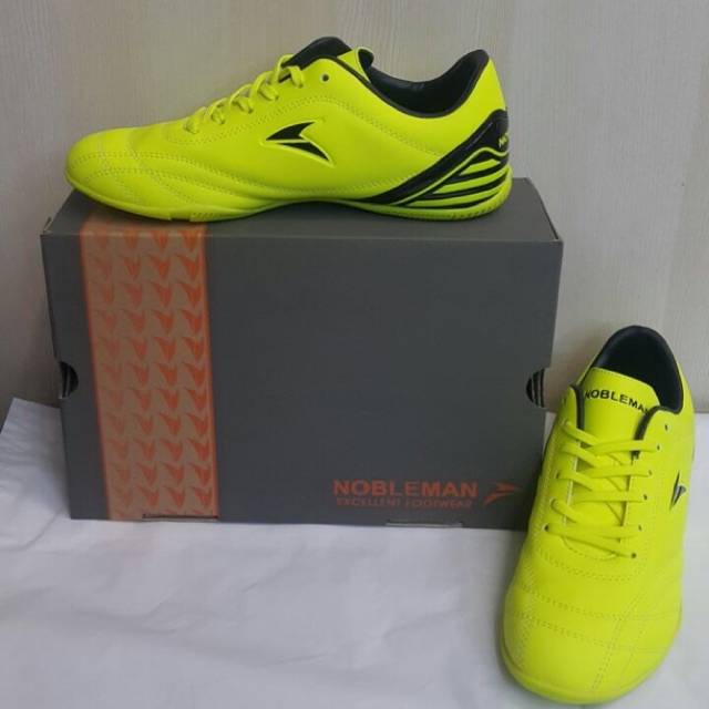 Sepatu futsal nobleman copa id original