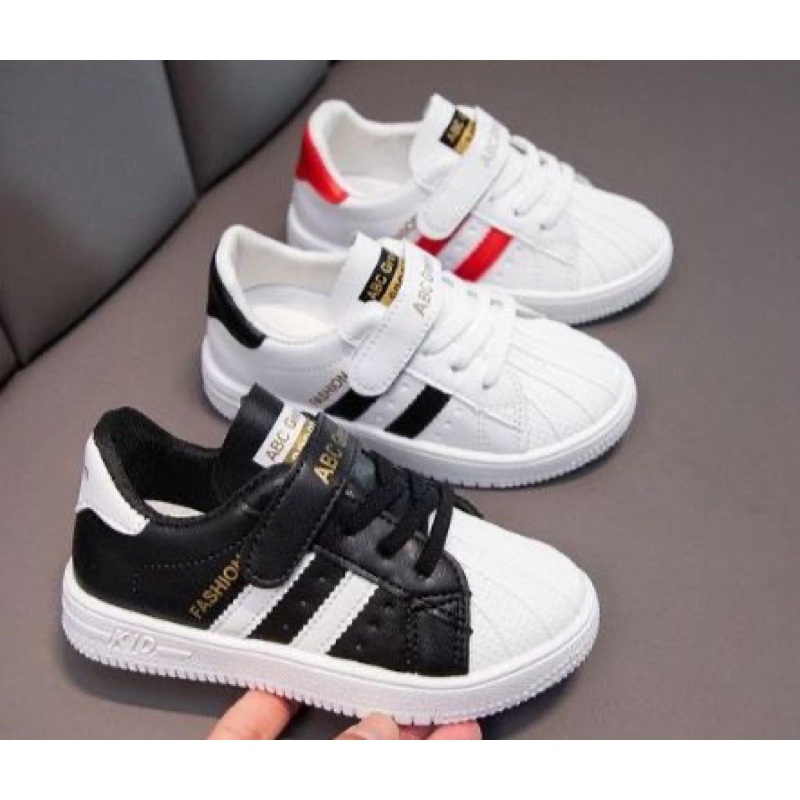 sneakers anak unisex