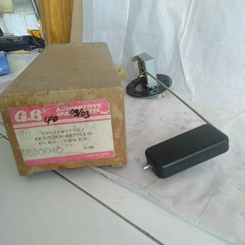 PELAMPUNG TANGKI DAIHATSU ZEBRA S88