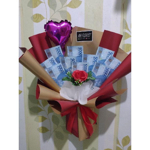 

bouquet uang