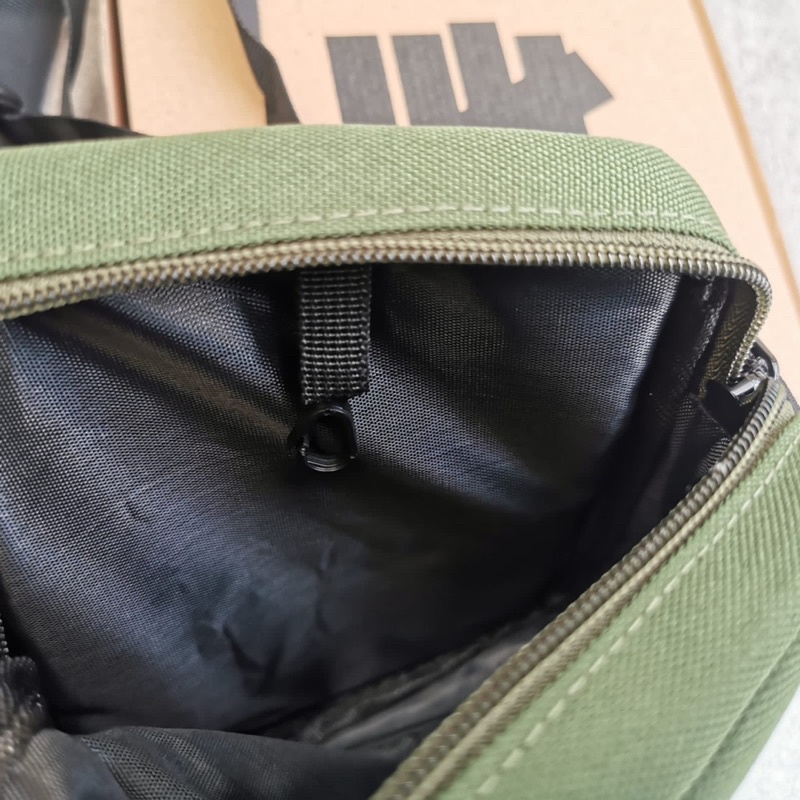 Undefeated Slingbag With Box