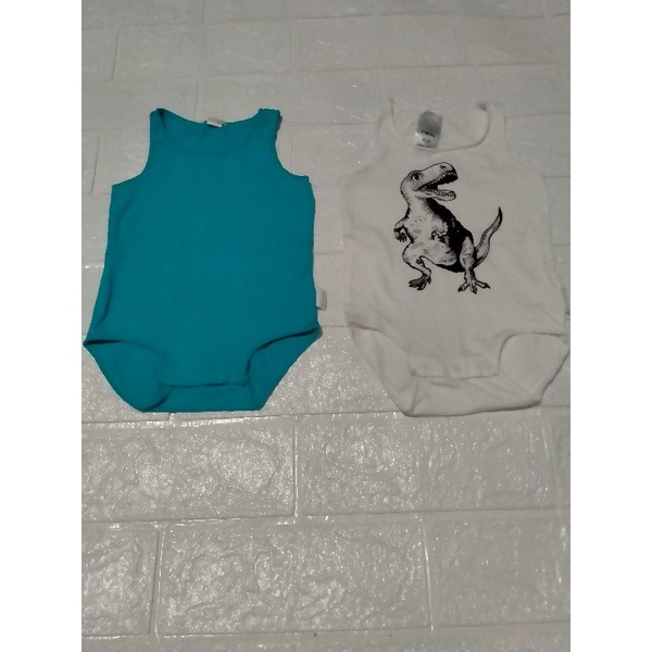 Like New Set Jumper Bonds Baby isi 2 pcs Dino Romper Bonds Baby Jumper Bayi Bonds Baby Bonds Baby Ju