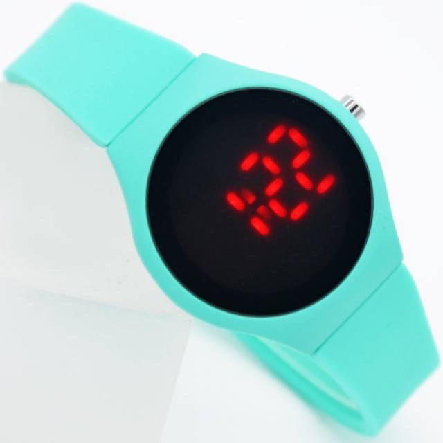 Jam Tangan Pria/Wanita Kasual LED Digital Strap Rubber LD-13