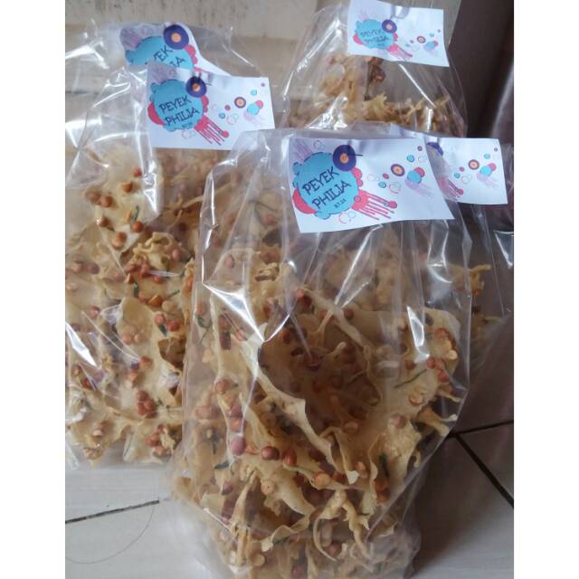 

Peyek Kacang Tanah 1/4 kg