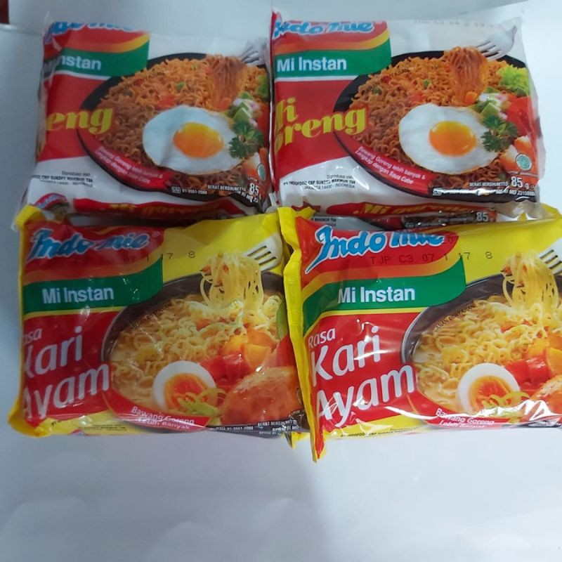 

Indomie goreng & Indomie kari ayam