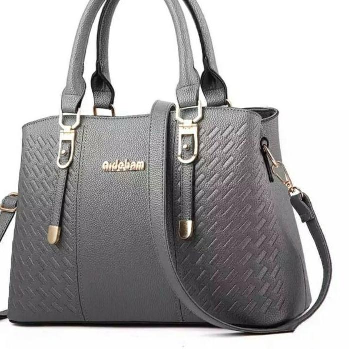 2.2 SALE Tas ibu-ibu pengajian,tas wanita kekinian,tas batam murah import,tas selempang&bahu,tas bor