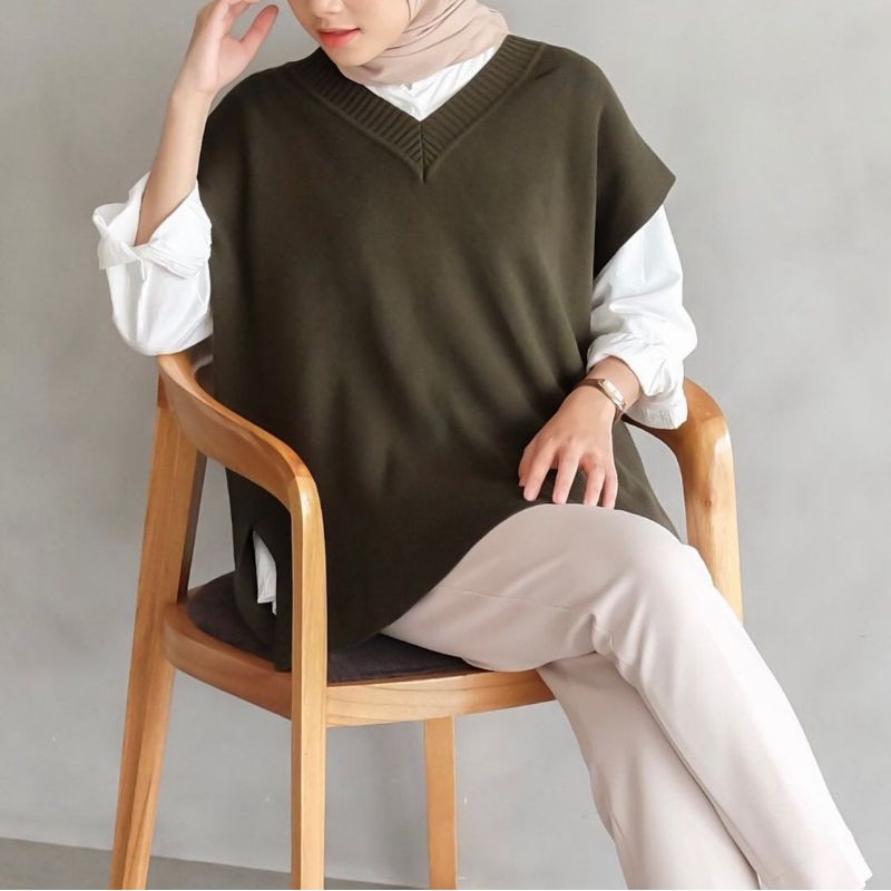 Ryu Vest Army by Cottonary