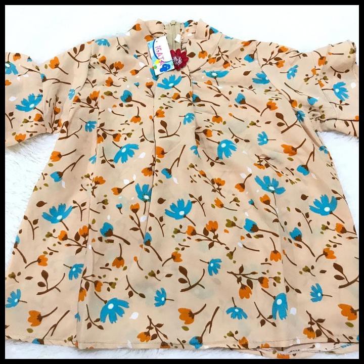 BAJU ATASAN ANAK PEREMPUAN MOTIF BUNGA KECIL