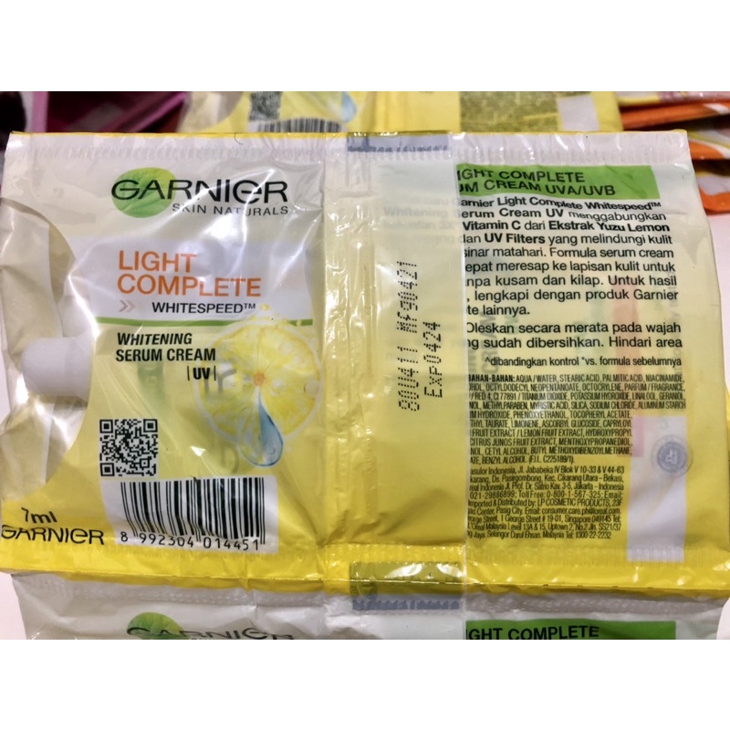 GARNIER Krim Siang LIGHT COMPLETE Kuning Sachet 7 ml