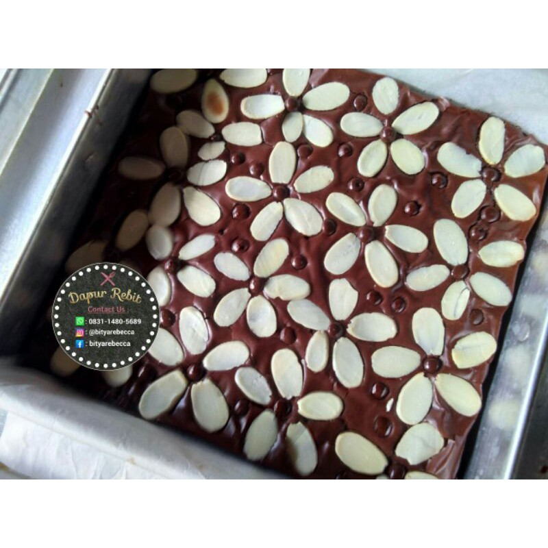 

Brownies Tanpa Sekat by: dapurReBit Ukuran 20×20