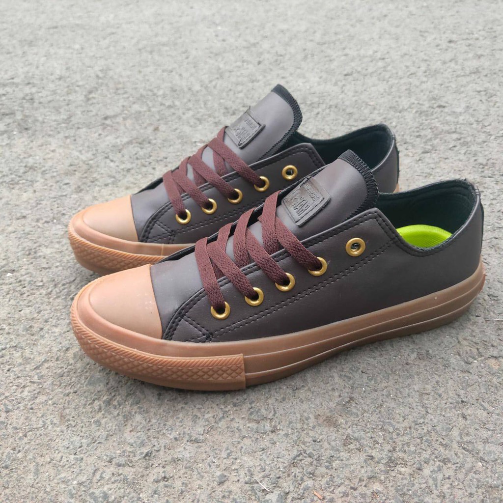 sneakers leather brown