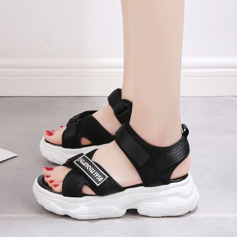 Sandal Wanita Cantik Hologram Santai Sandal Wedges Cewek Terbaru Stylis Keren Murah Nyaman Dipakai Trendy