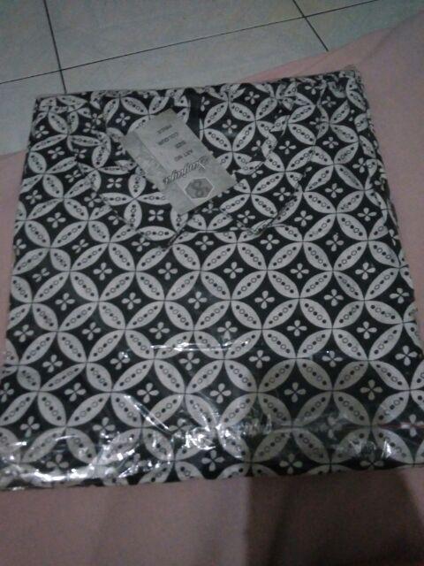 Atasan Batik Wanita Monokrom Serut Pakaian Wanita Batik Bahan Katun Adem