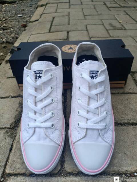 Sepatu converse full peach tanpa box