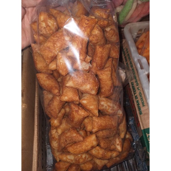 

Kolontong Kelontong cemilan Maniiiis 250gr. camilan jajanan