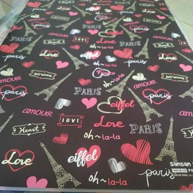 

Kertas kado Sansan Wawa Paris 5205