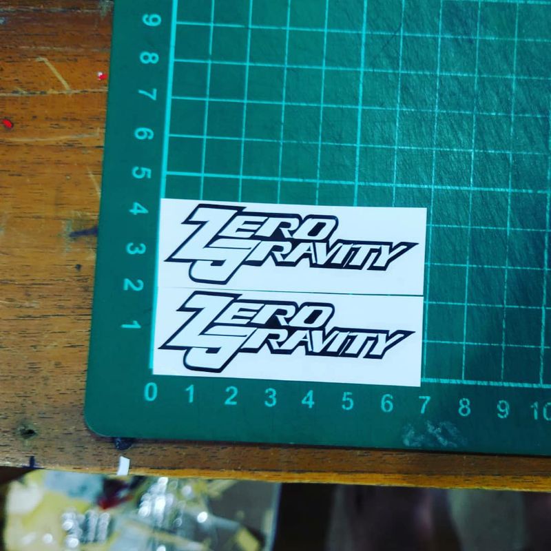 

Sticker Cutting Zero Gravity isi 2 pcs