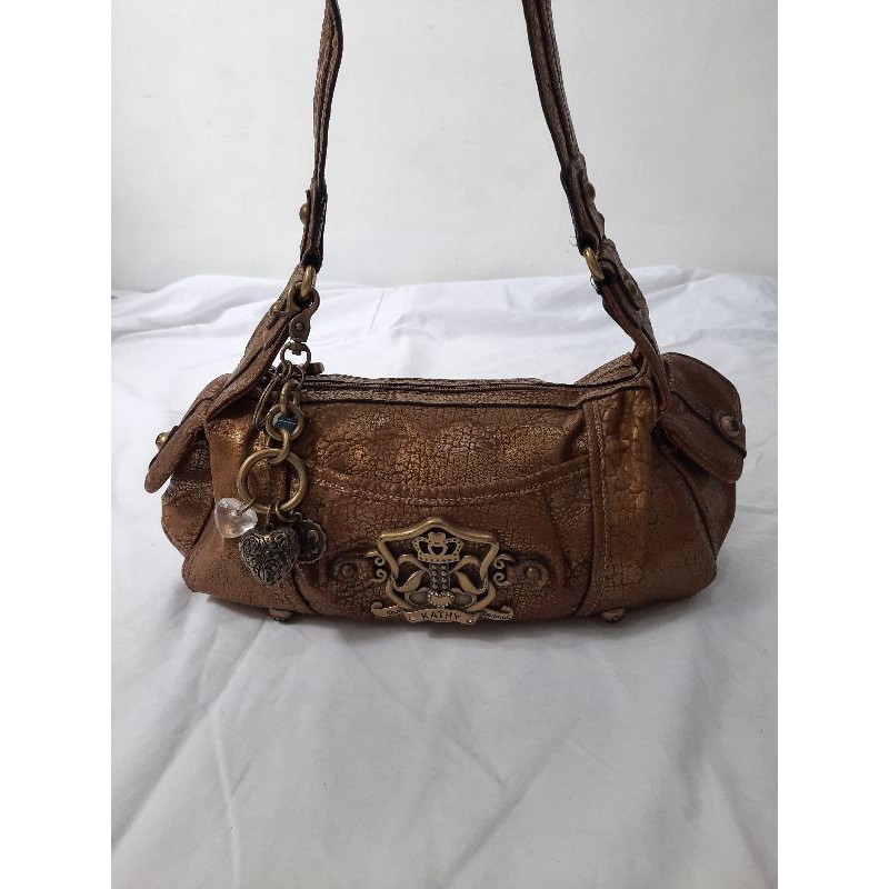 "Kathy Van Zeeland" Leather Shoulder Bag Second (Tas Kulit "Kathy Van Zeeland" Second)