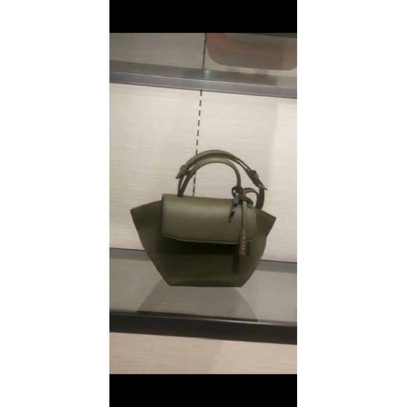 SALE CK Large Trapeze Top Handle Bag (Warna Hijau)